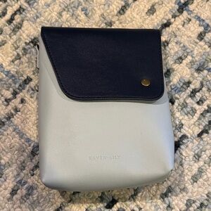 Raven + Lily Black and Gray Crossbody Bag